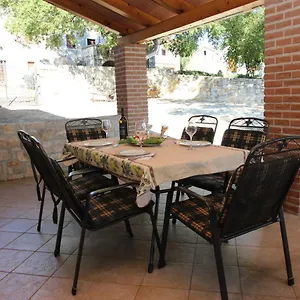  Ferienhaus Holiday Vinkovic Kroatien