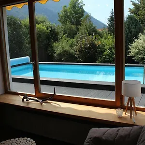  Apartment Haus Am Pool - Wohlfühloase